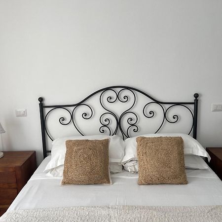 Kennedy Family Apts Alghero Buitenkant foto