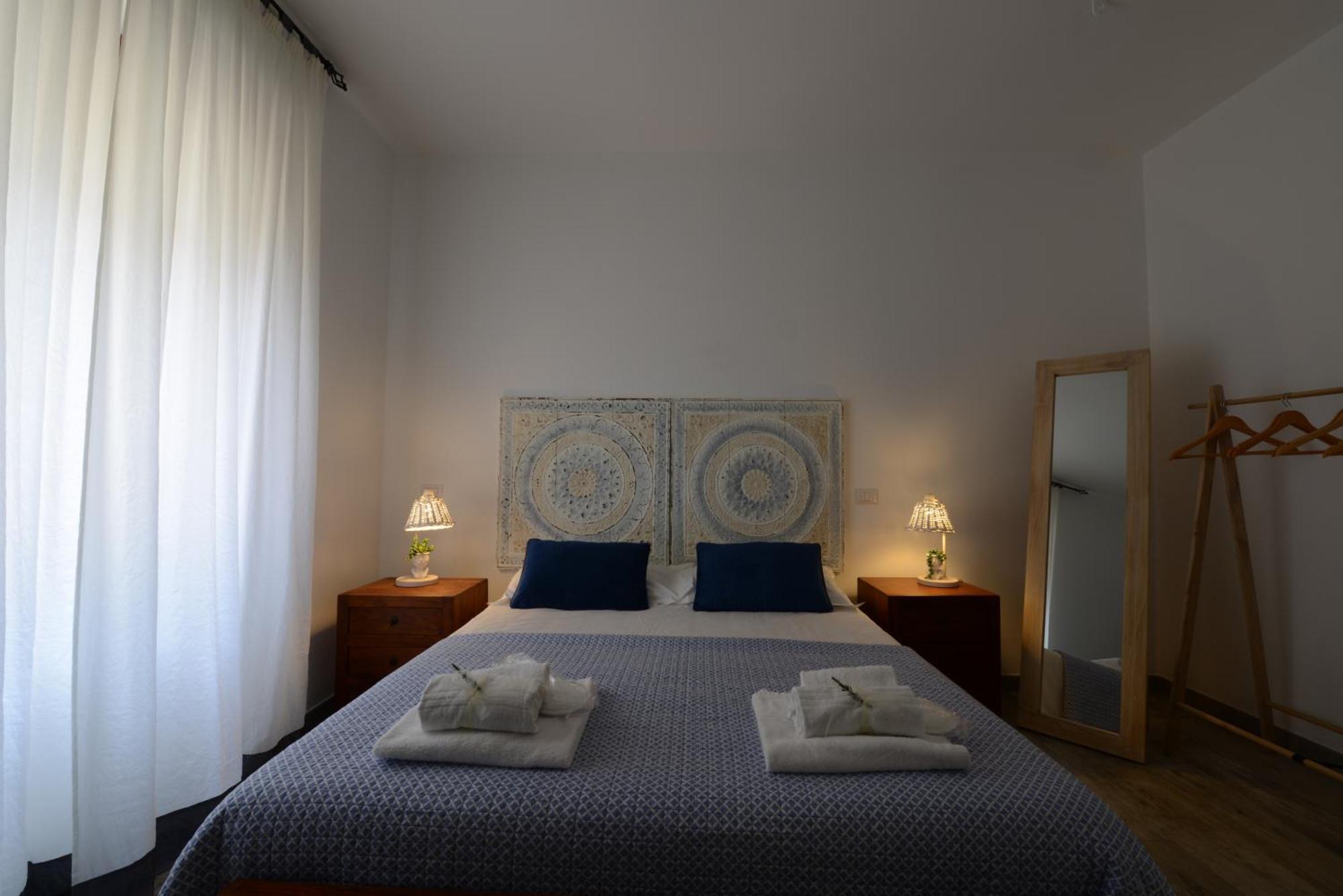 Kennedy Family Apts Alghero Buitenkant foto