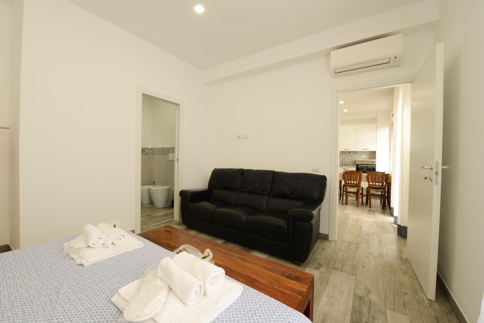 Kennedy Family Apts Alghero Buitenkant foto