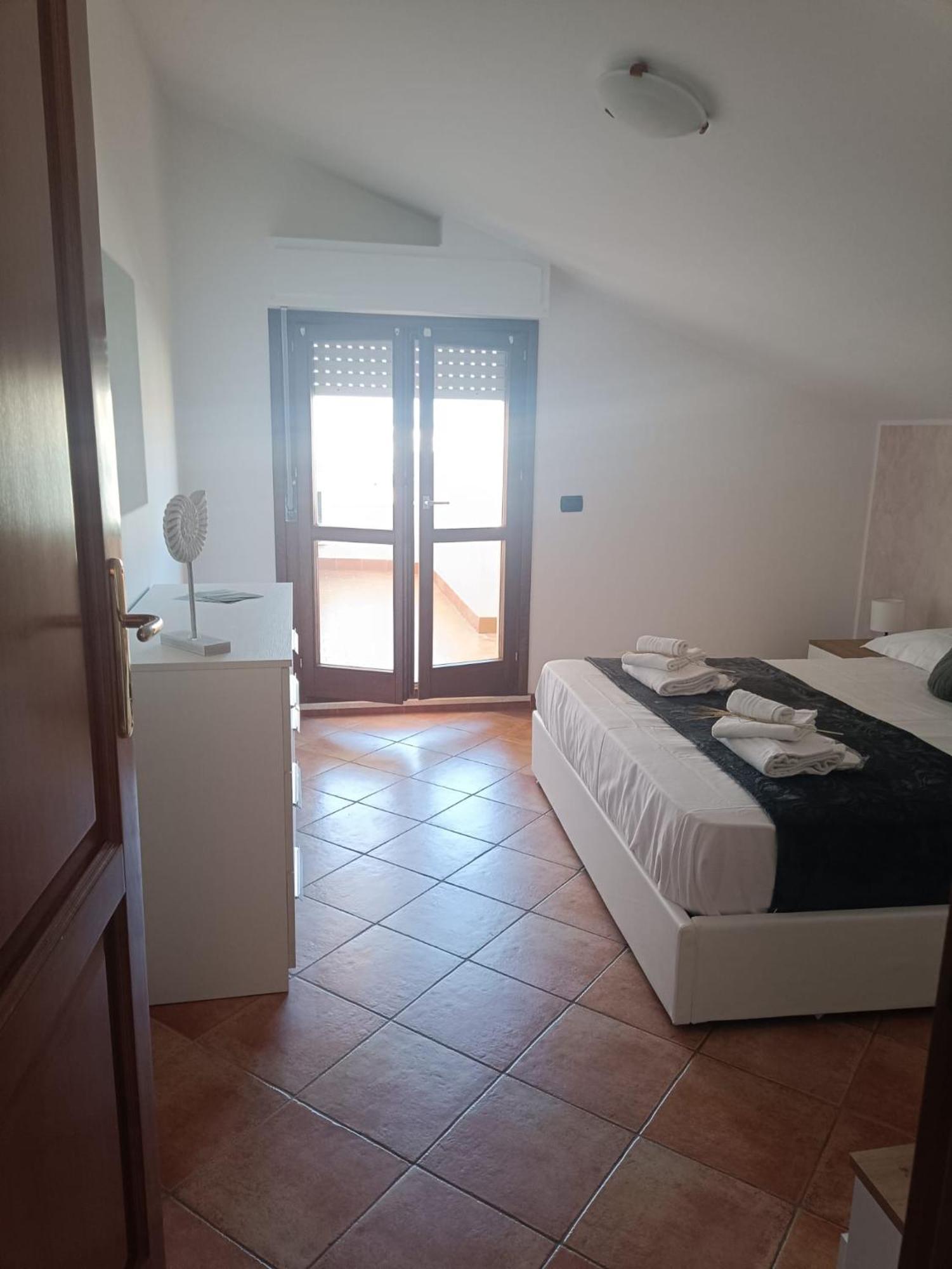Kennedy Family Apts Alghero Buitenkant foto