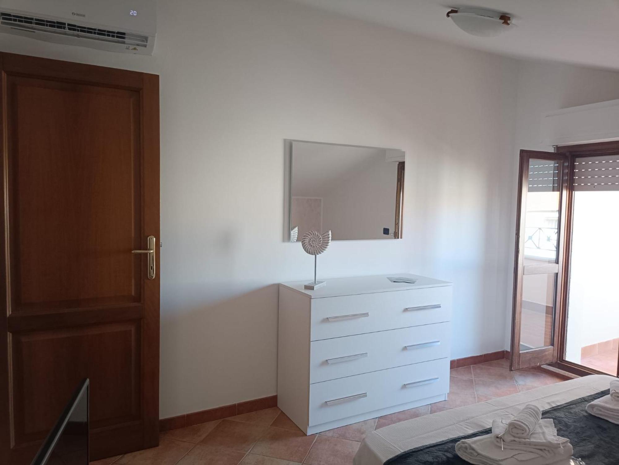 Kennedy Family Apts Alghero Buitenkant foto