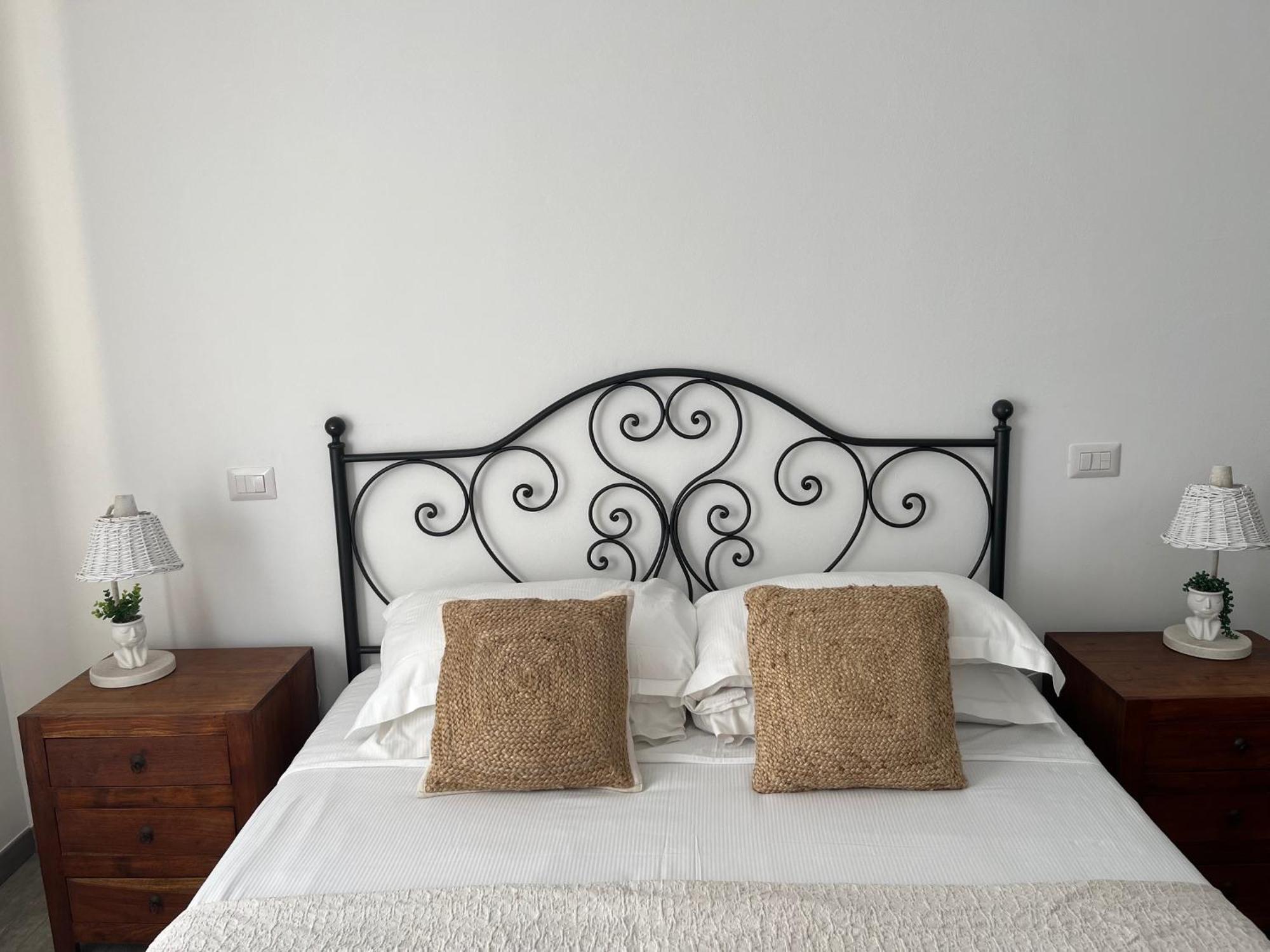 Kennedy Family Apts Alghero Buitenkant foto