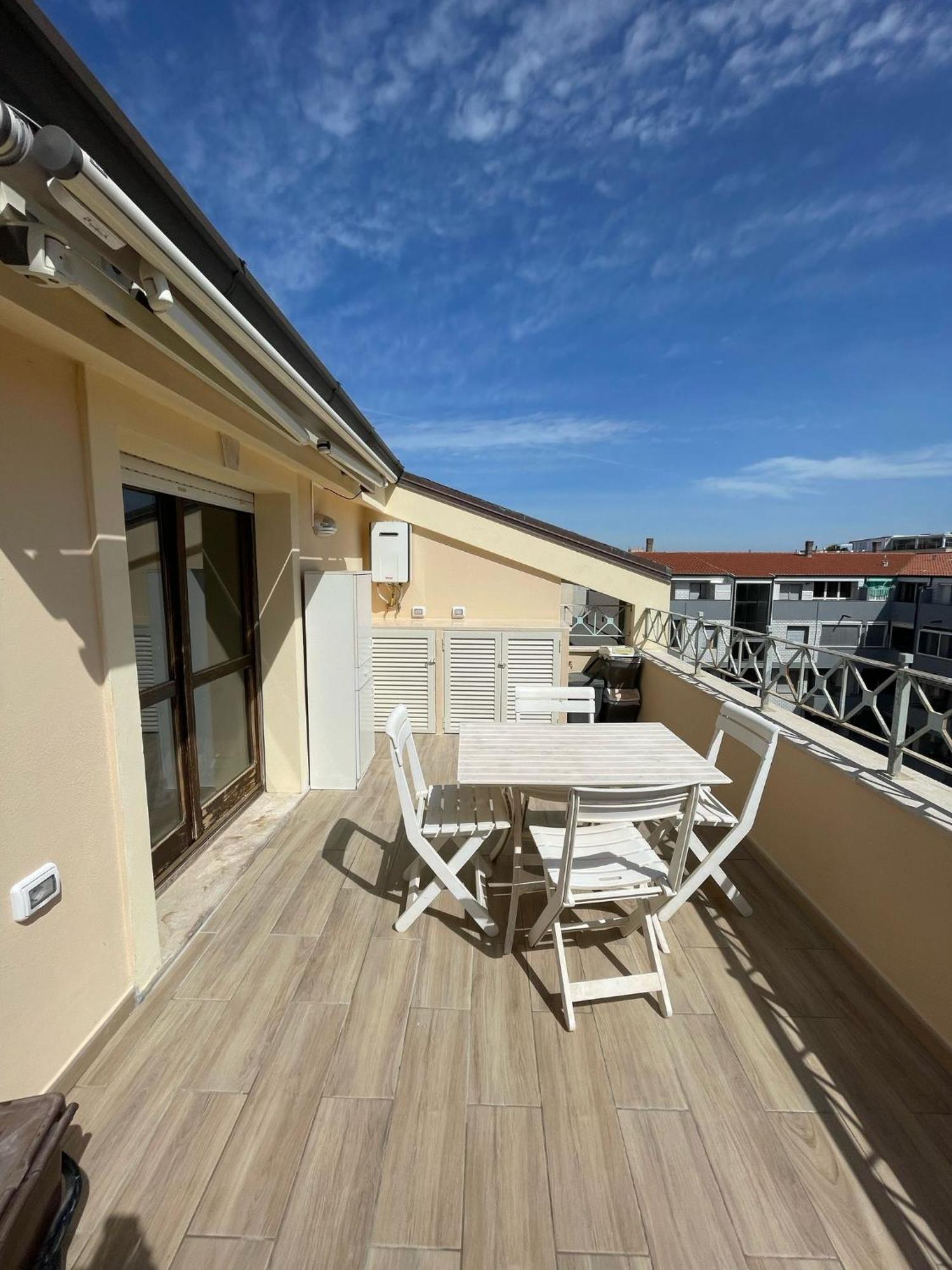 Kennedy Family Apts Alghero Buitenkant foto